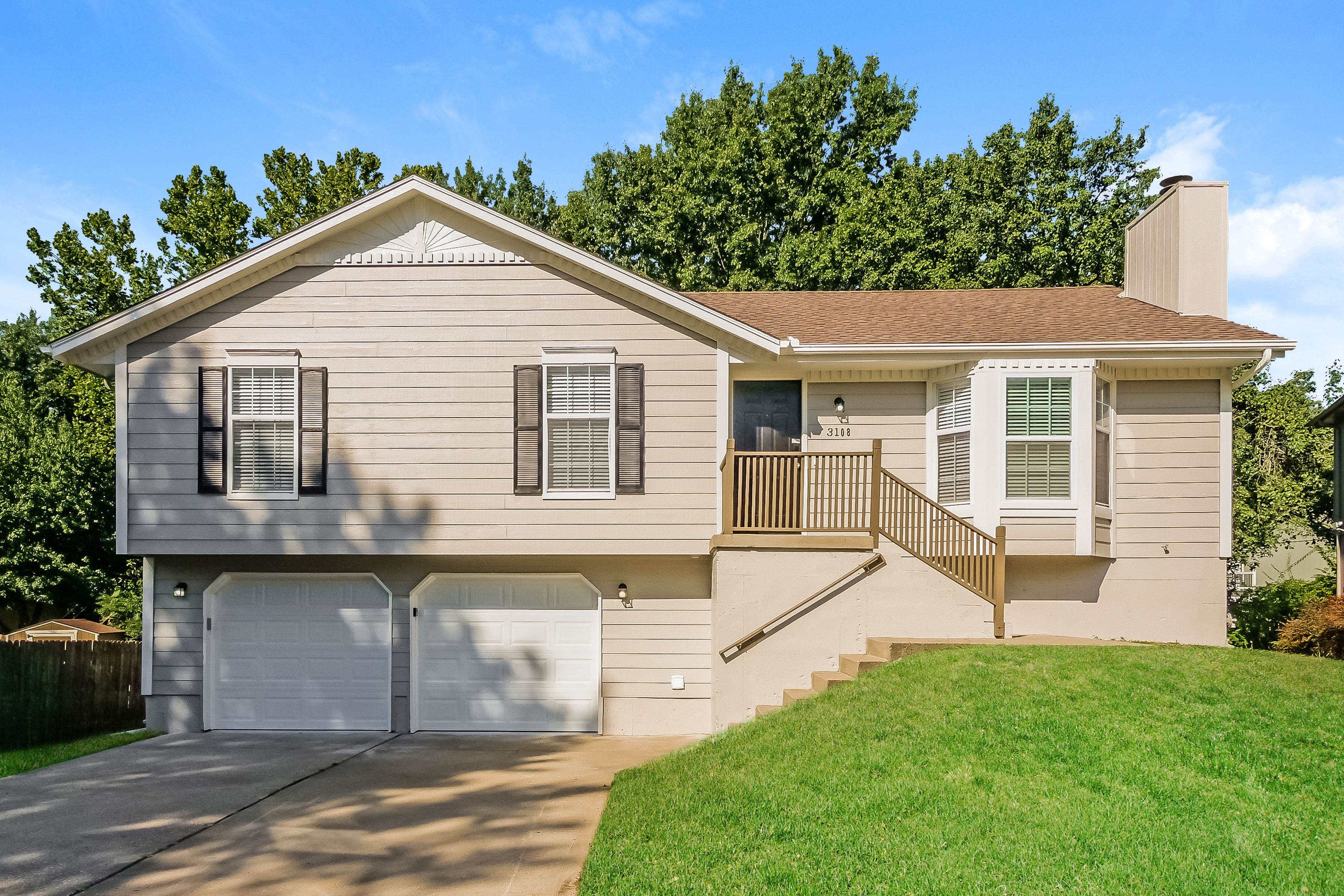 3108 S VIKING CT INDEPENDENCE, MO 64057
